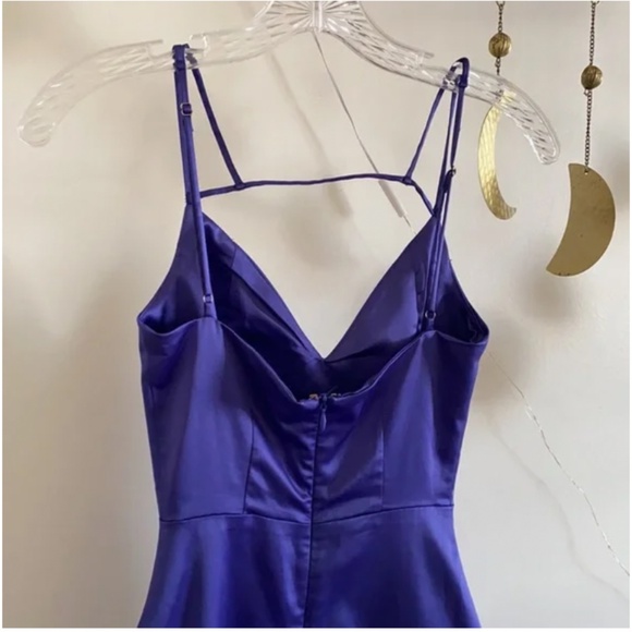 🪞 NWT front cut out luxe station scrappy dress by oh polly - Picture 4 of 5